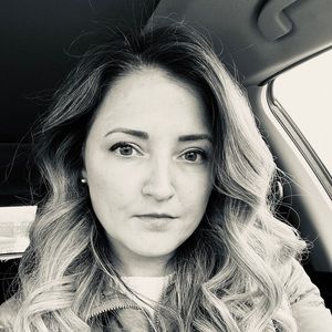 Meet your Posher, Christa